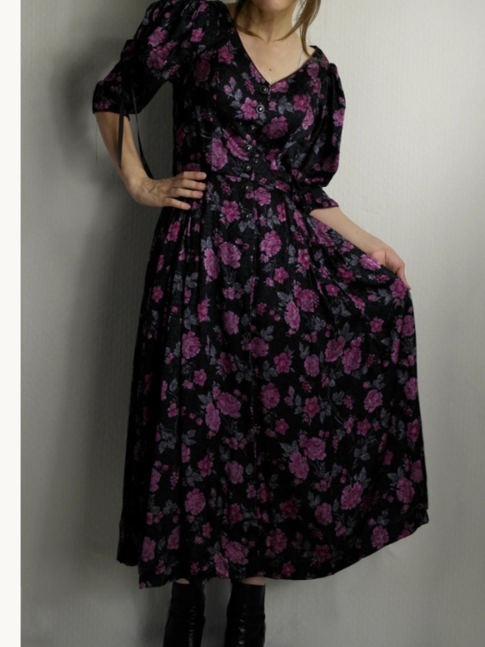 RARE Vintage Silky Floral Oktoberfest Dirndl Dress, size M